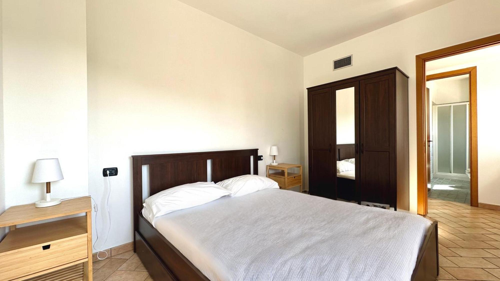 S214 - Sirolo, Trilocale Con Giardino In Zona Tranquilla Apartamento Exterior foto