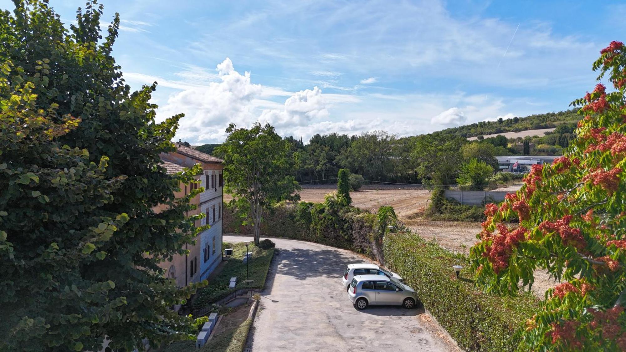 S214 - Sirolo, Trilocale Con Giardino In Zona Tranquilla Apartamento Exterior foto